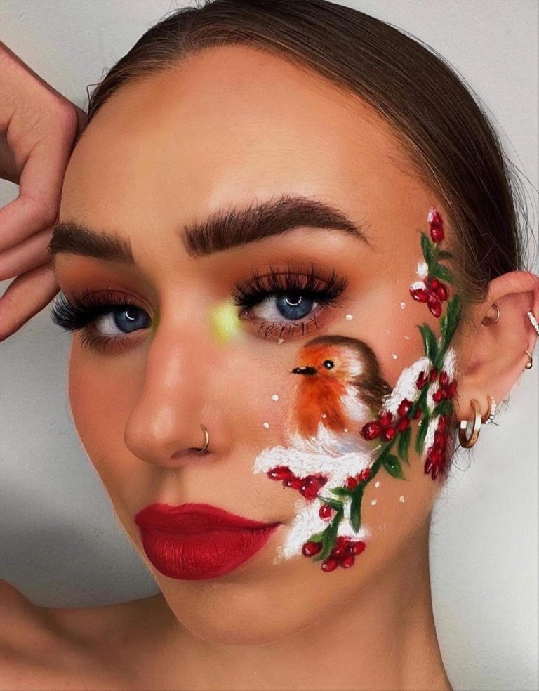 23 Creative Holiday Christmas Makeup Looks Ideas 2021