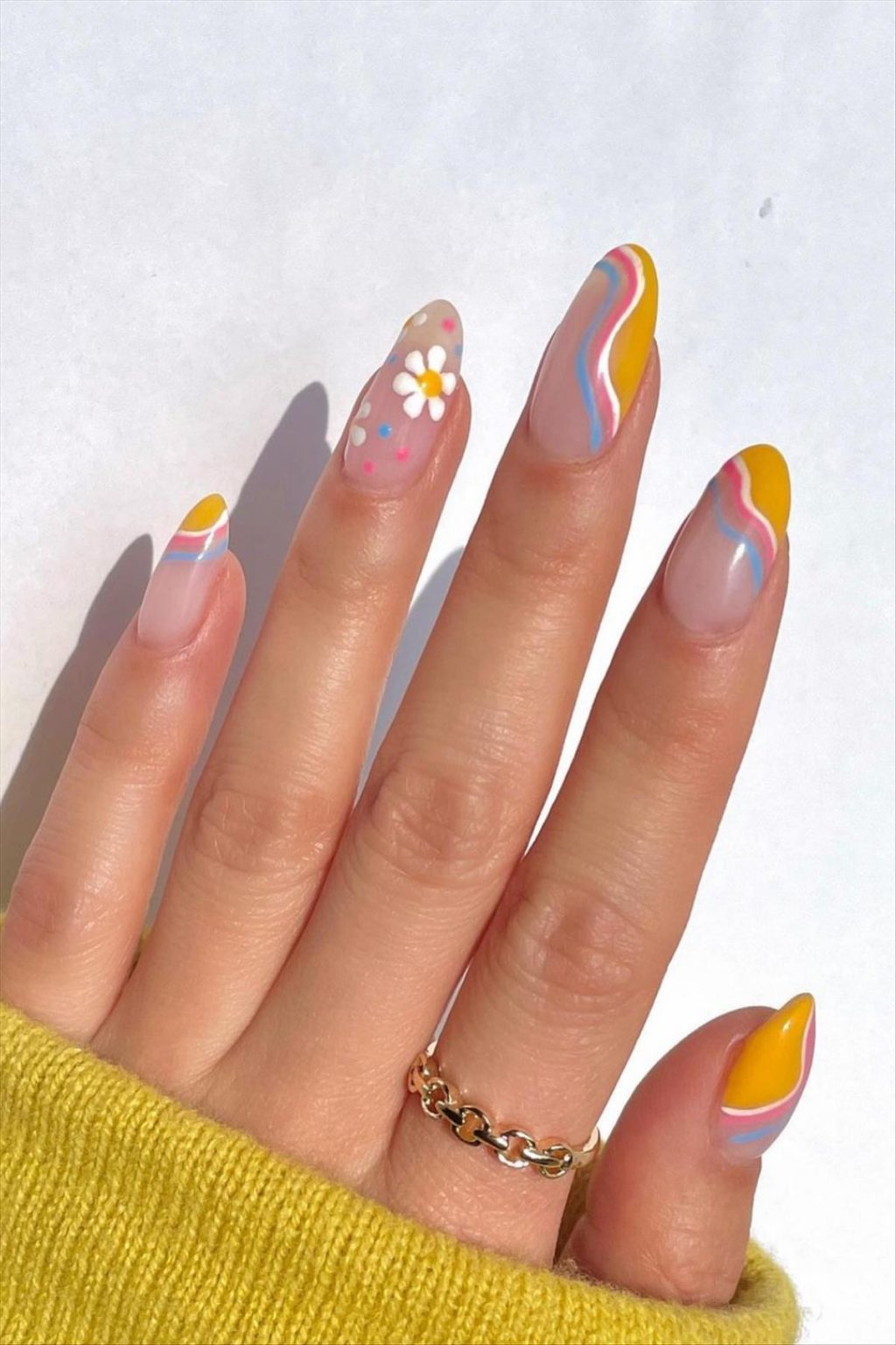 Stunning Swirl Nail Art You Ll Flip For Mycozylive