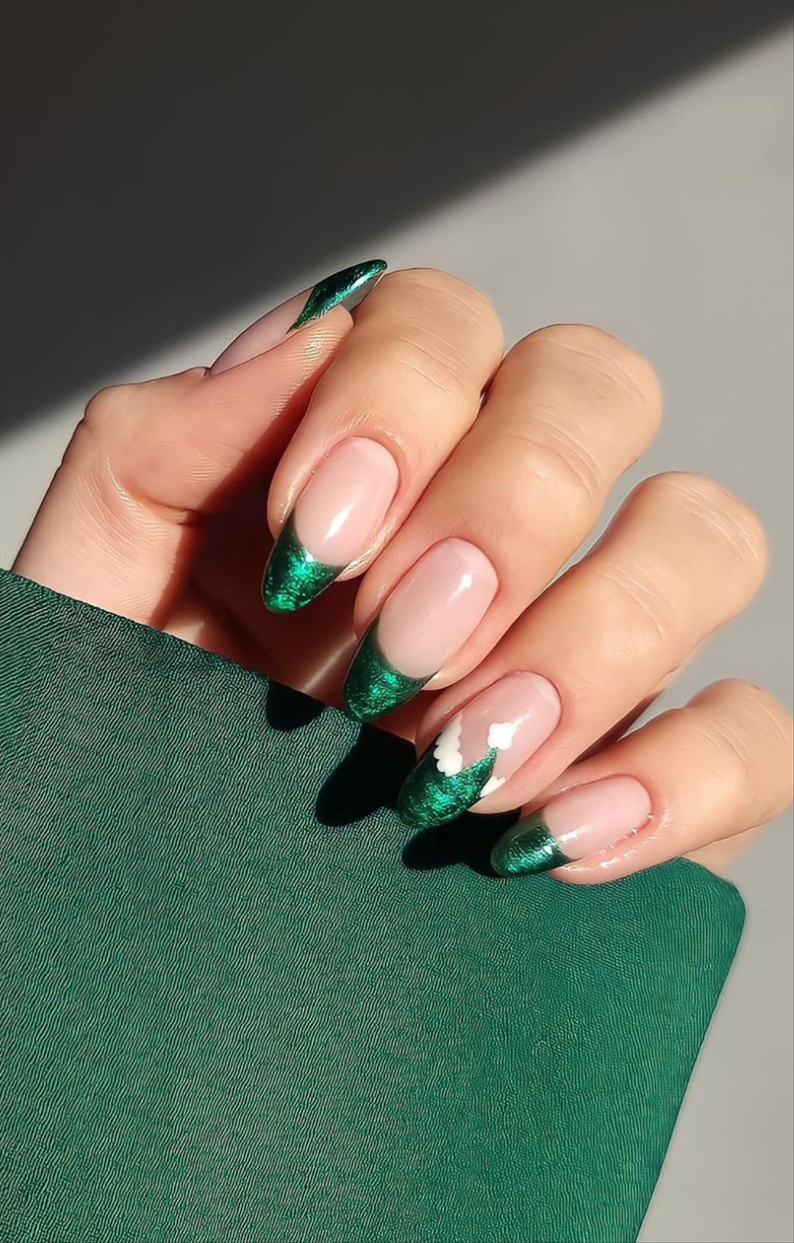 70 Elegant Christmas Nails 2022 Trends And Inspo To Copy Page 2 Of 7