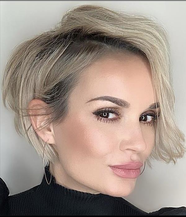 Chic short pixie hairstyle design