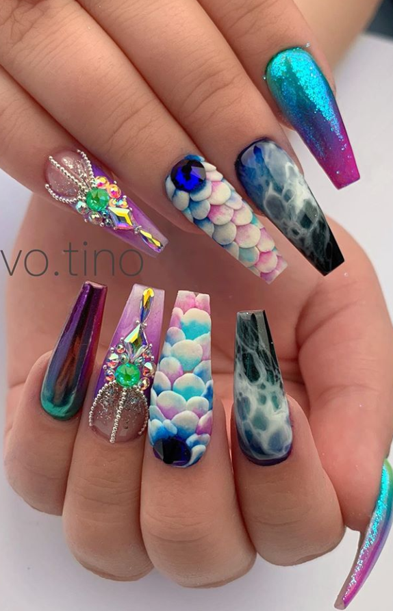 30 Bling Acrylic Coffin Nails Design With Rhenistones Charming And