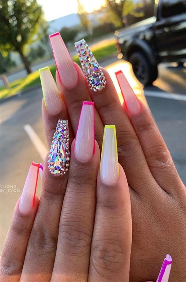 2020 Trendy gel coffin nails design this Summer, elegant and beautiful