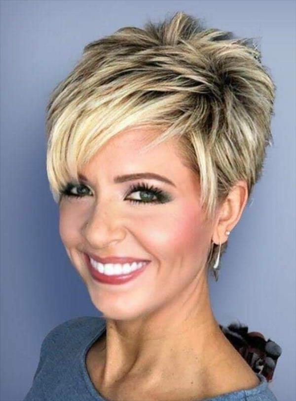 These female short hairstyle can also be sexy, simple and fashionable ...
