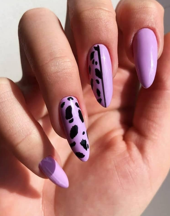 Trendy short almond nails design for creative summer nails 2020