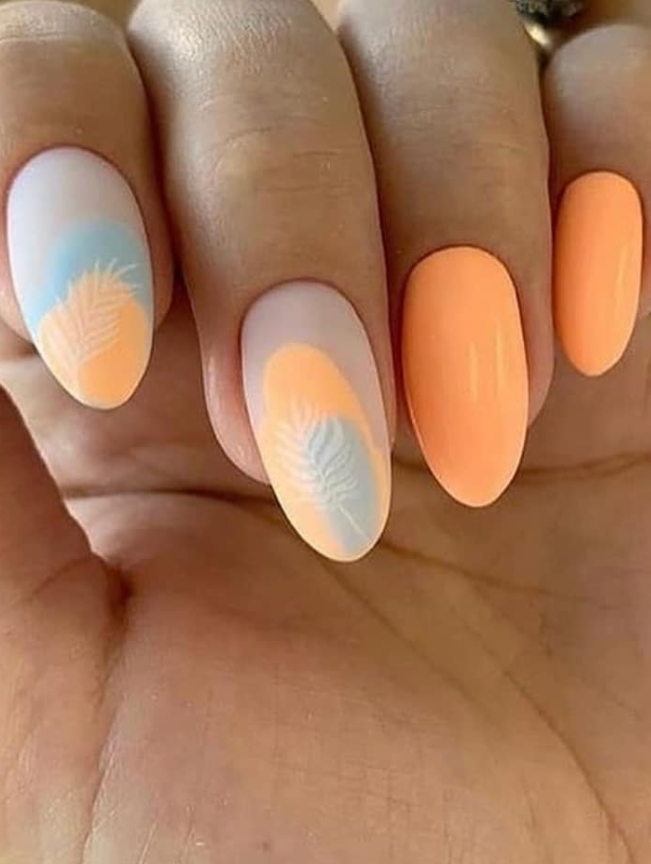 Trendy short almond nails design for creative summer nails 2020