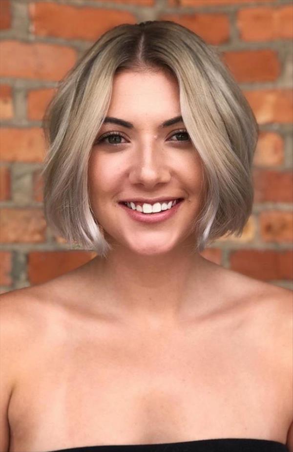  Beautiful  white short  haircut  ideas to try this summer 