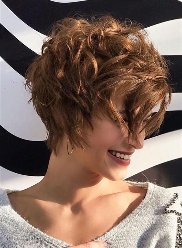 Curling short pixie haircut 2020 How to curl sexy short hairstyle