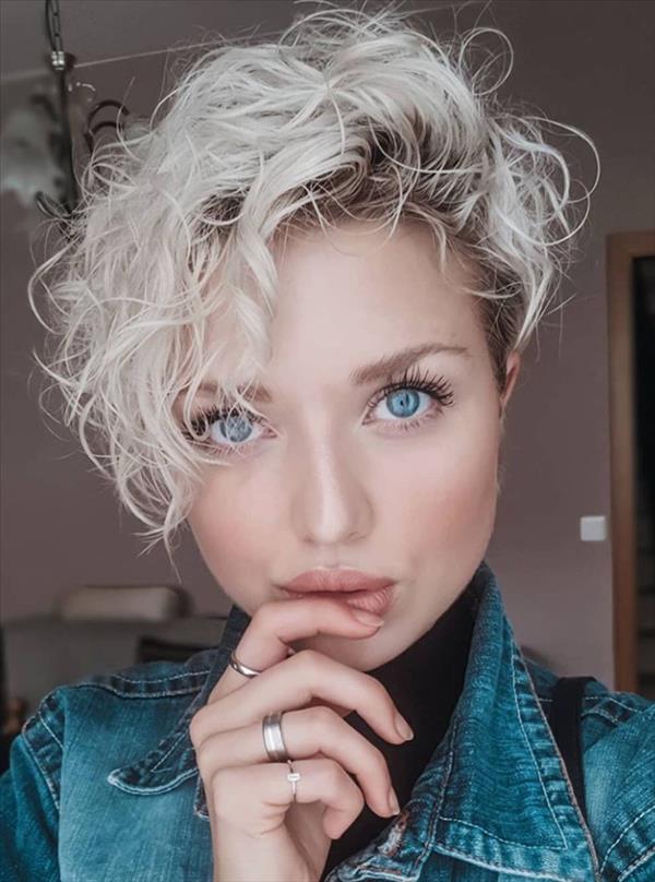 curling short pixie haircut 2020 : how to curl sexy short