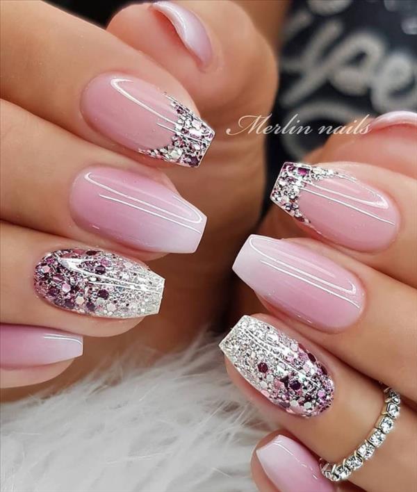 55 Pretty acrylic short square nails design to welcome your Chistmas ...