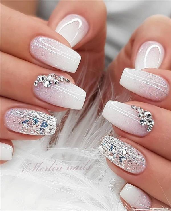 55 Pretty acrylic short square nails design to welcome your Chistmas ...