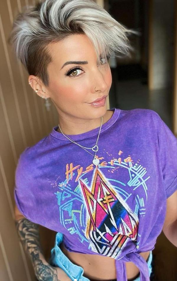 Hairstyle | 42 Cool female short pixie haircut & hair color ideas to be ...