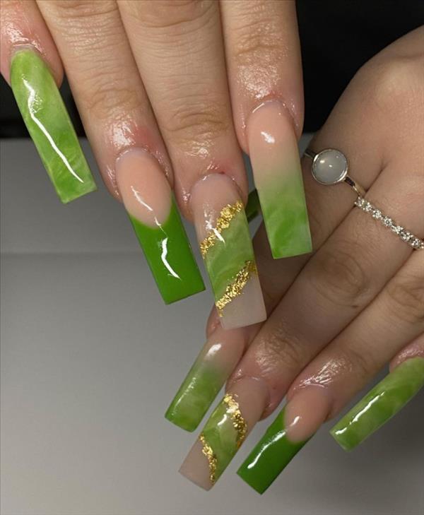 Natural Green nails ideas is the luxury with connotation for March ...