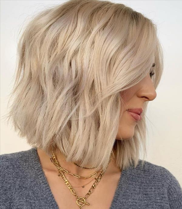 36 Hottest short bob haircut with curtain bangs! - Cozy living to a ...