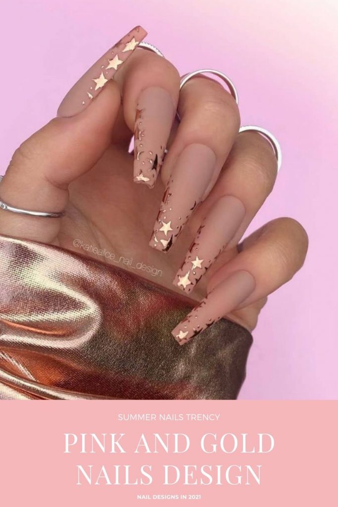 Stunning Pink And Gold Nails To Try This Summer 21