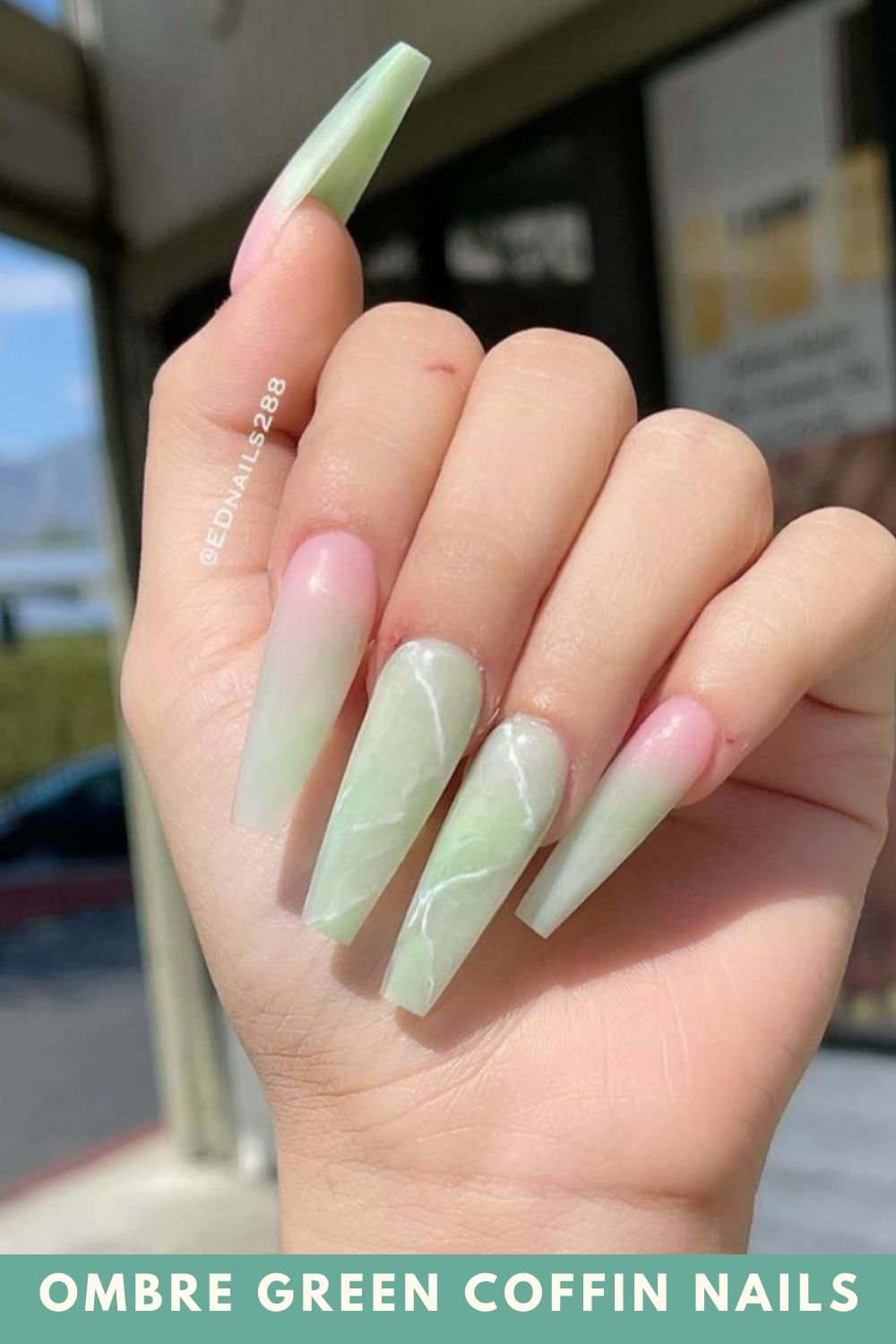 30 Aesthetic ombre green coffin nails design that are perfect for summer