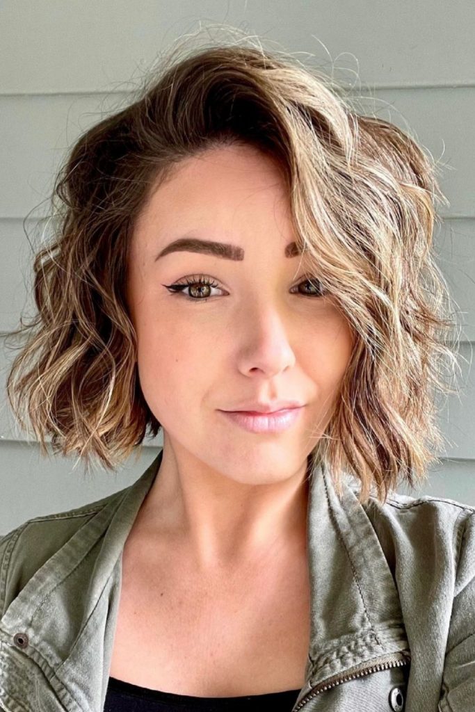 Best short haircut ideas for fine hair to try 2021!