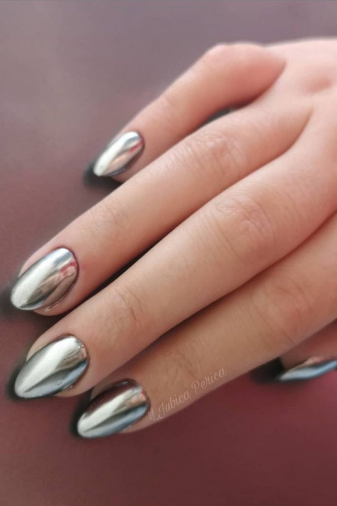 24 Elegant silver nails design for Prom nails to try 2021!