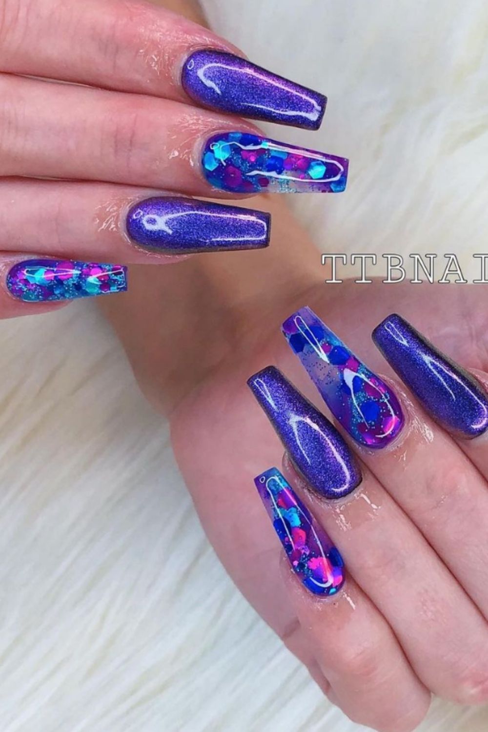  Purple nails for summer nail colors become a hit in the summer holiday.