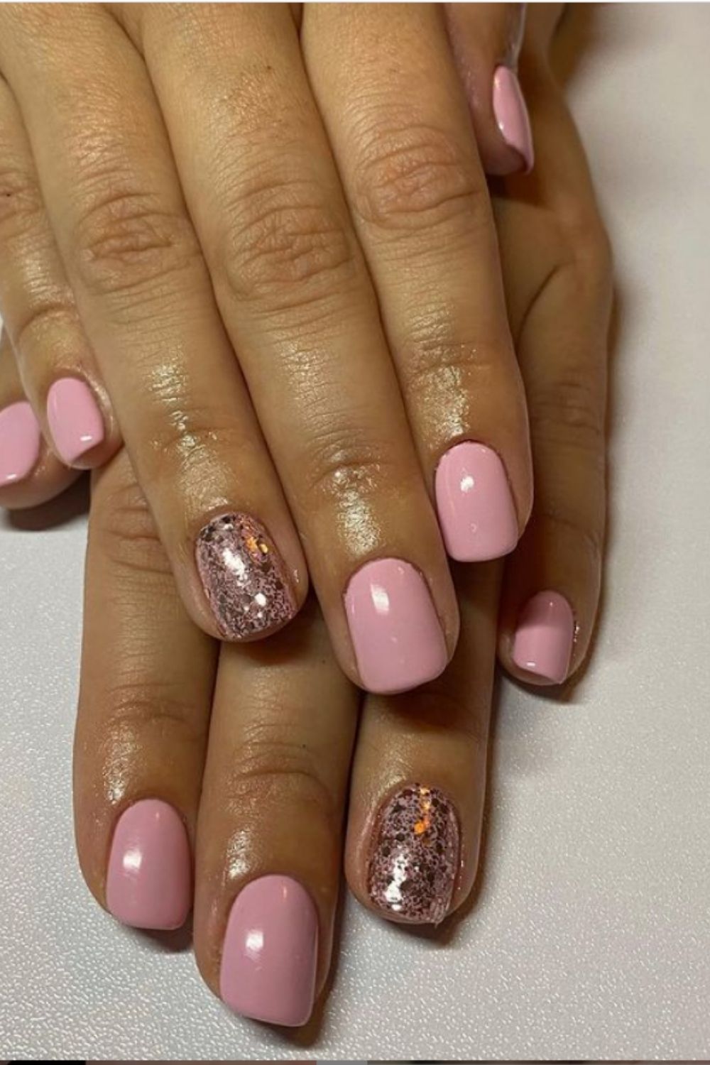 Birthday nails can make you like a queen at your birthday party 