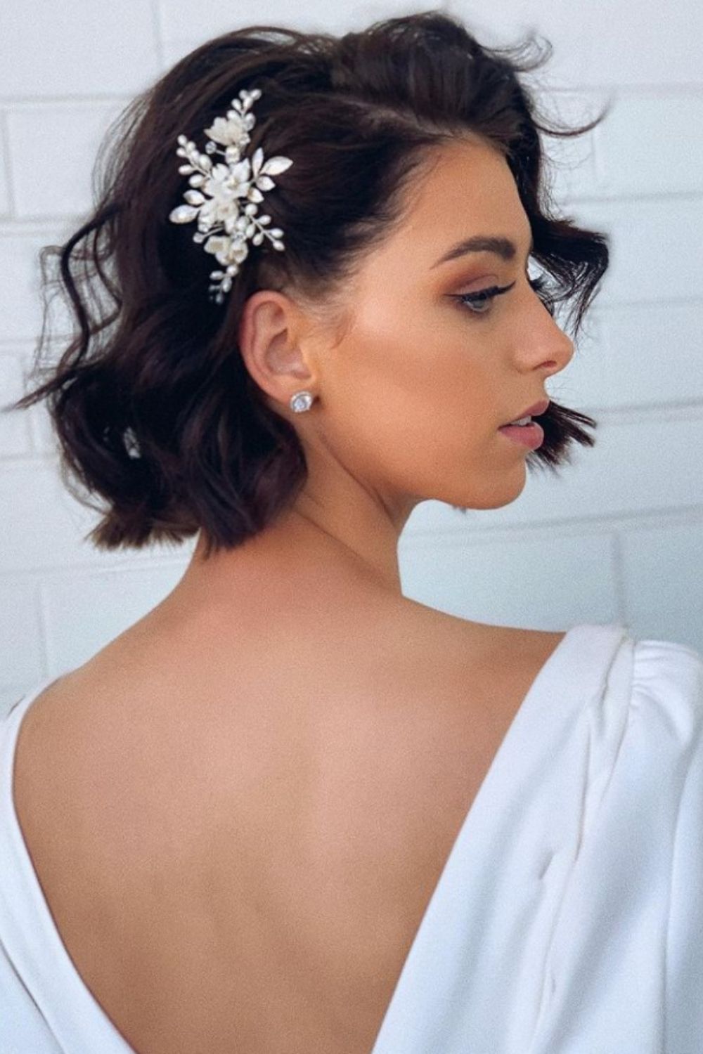 How to styles the wedding hairstyles for short hair