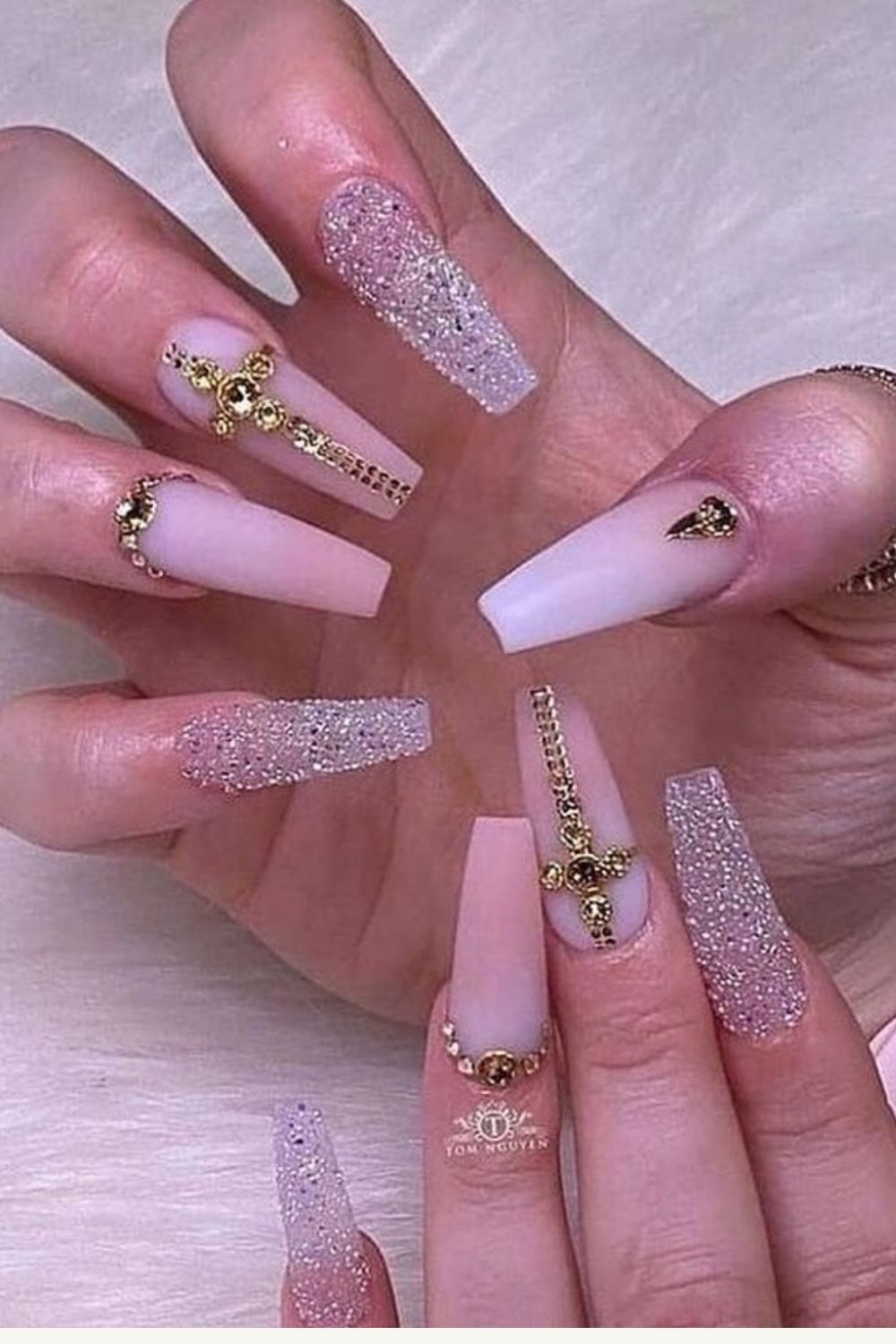 Acrylic Glitter coffin nails designs for Summer 2021!