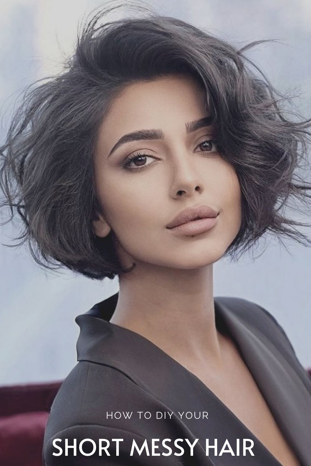 How to style women's messy short haircut and hairstyle 2021?