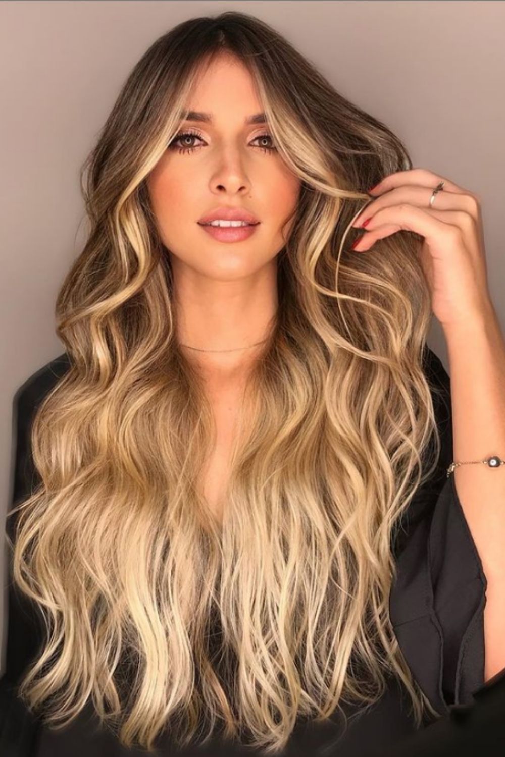 How To Get Beach Wavy Hairstyles 2021 For Women?
