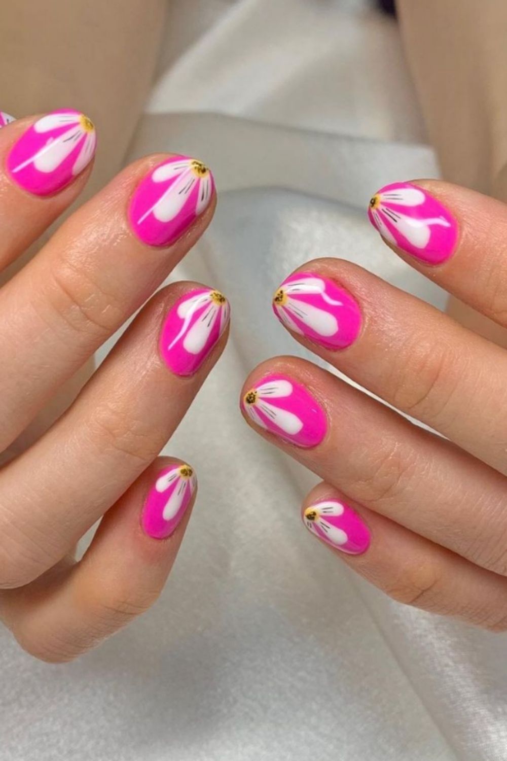 Summer almond nails | To Be All About the Almond Nails This Summer