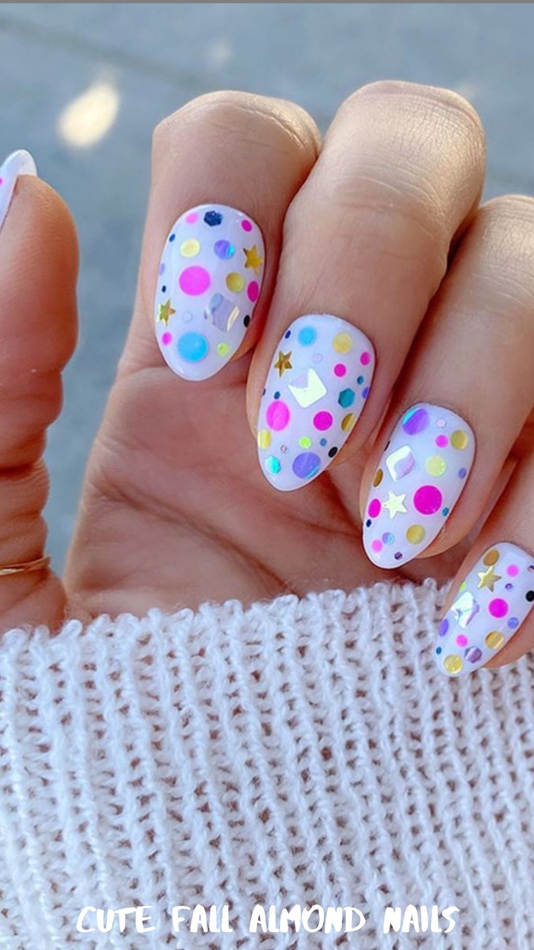  Best Short almond nails designs and Fall nail colors 2021 to try!
