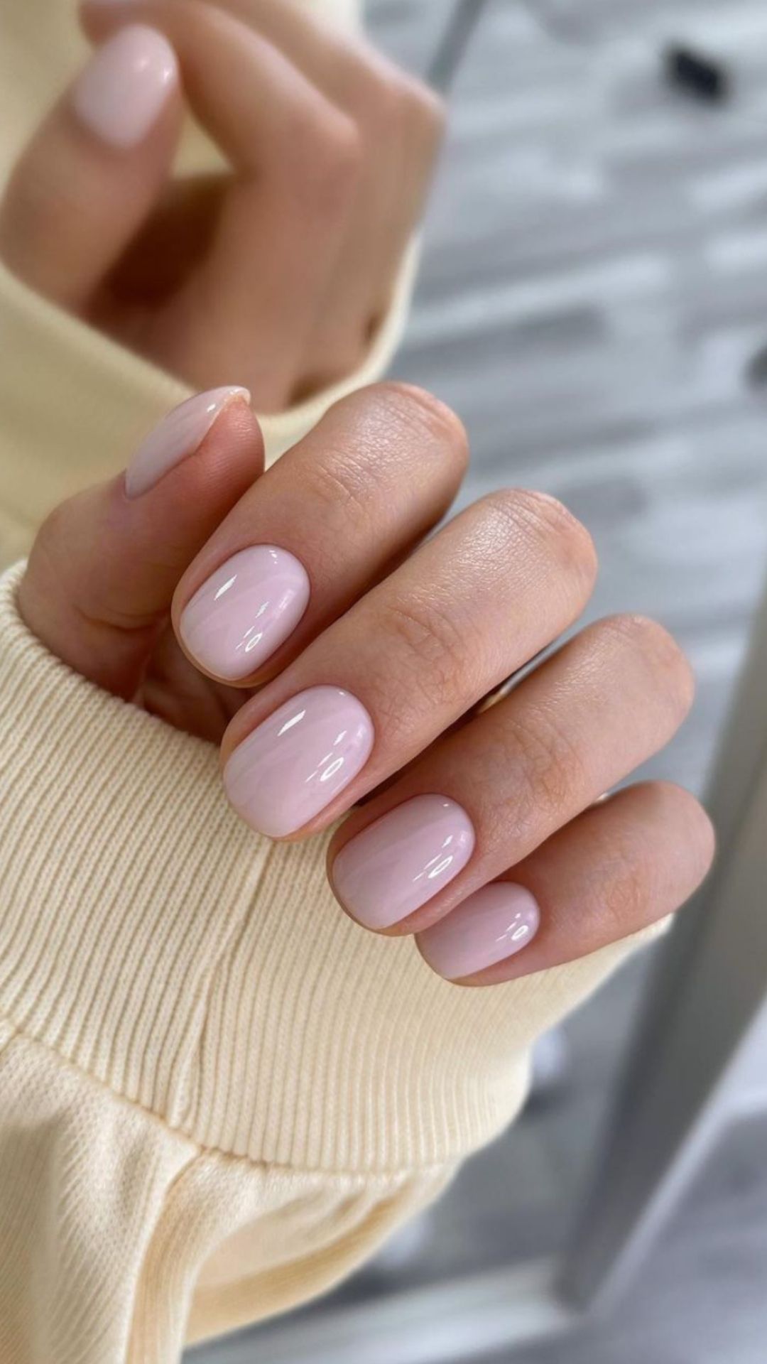 short natural nail shapes