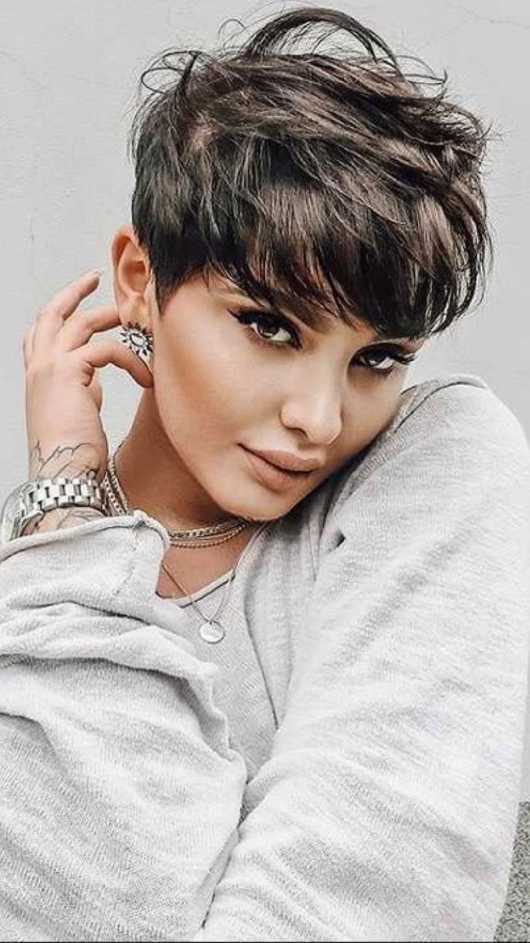 40 Best women short pixie hairstyles for fine hair 2021