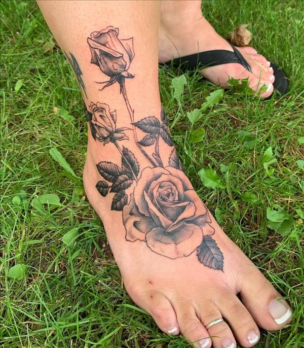 52 Best foot tattoos for women 2021 with significant meanings