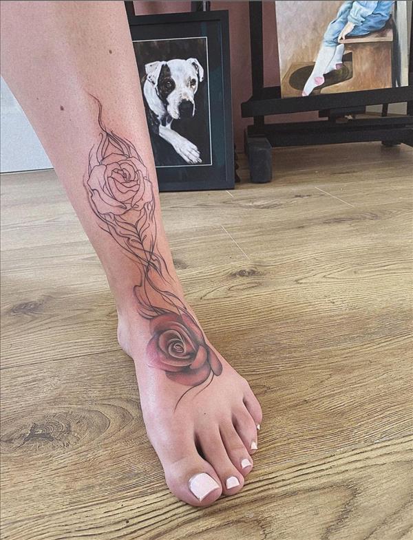 52 Best foot tattoos for women 2021 with significant meanings