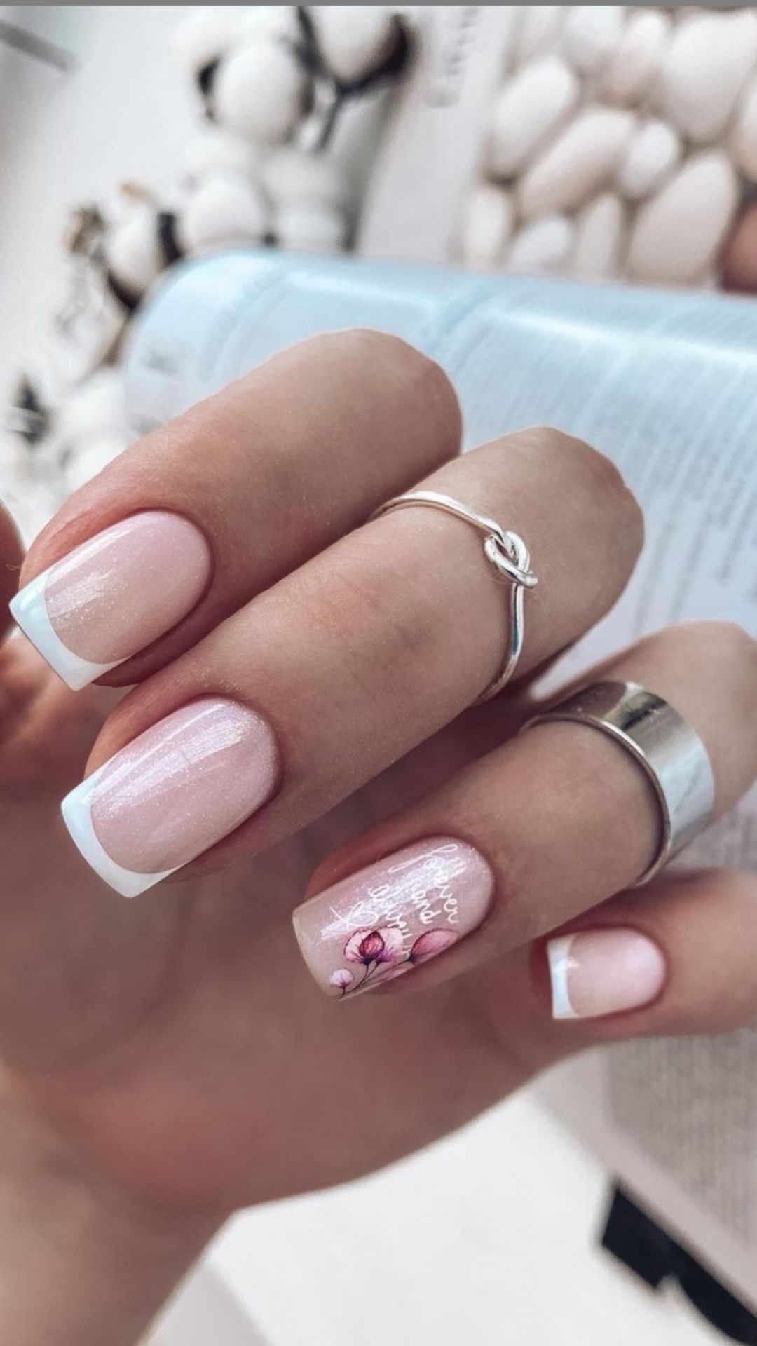  Best short square acrylic nails design to rock your Fall days 2021