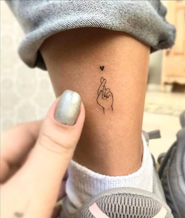 52 Best foot tattoos for women 2021 with significant meanings