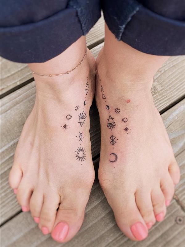 52 Best foot tattoos for women 2021 with significant meanings