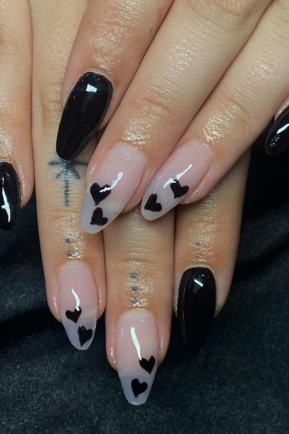 45 Top Homecoming nails with black nails 2021 to try