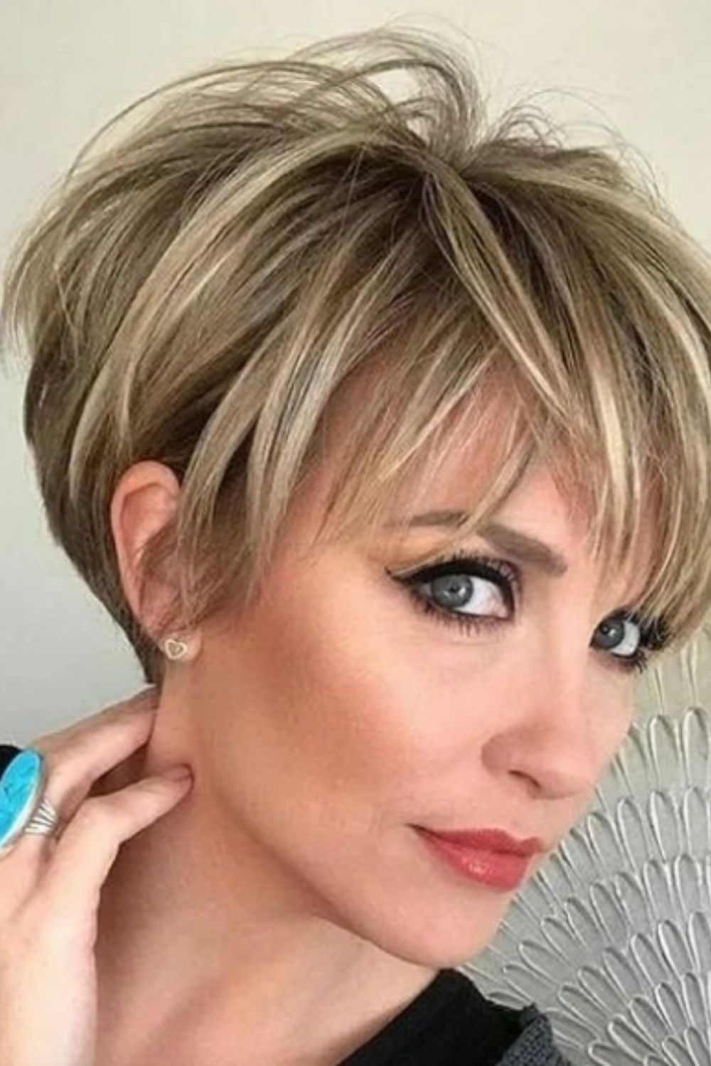 Benefits Of Asymmetrical Pixie Cut