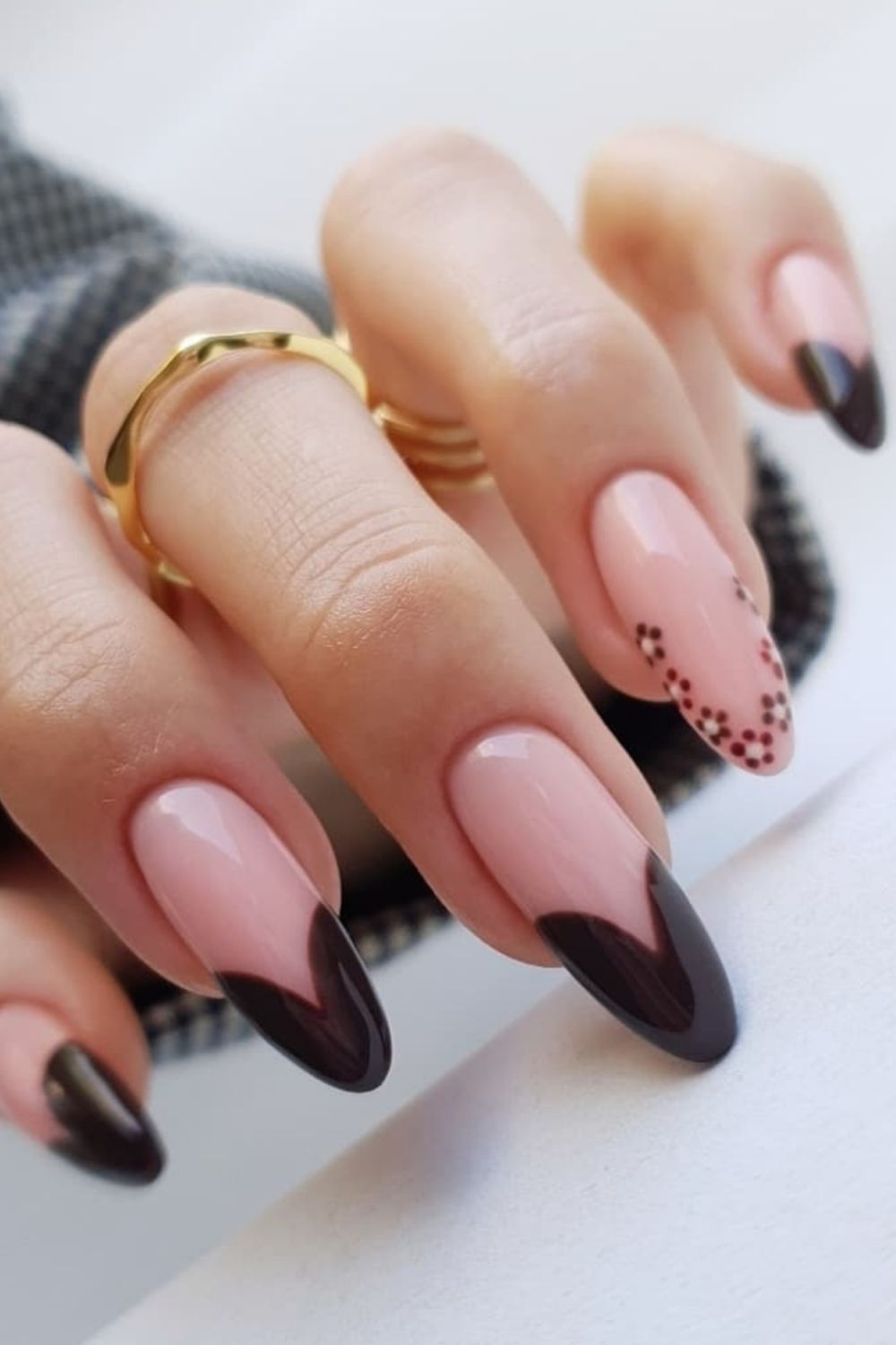 45 Top Homecoming nails with black nails 2021 to try