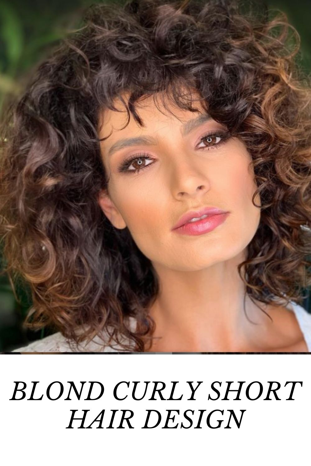 What Is Curly Short Hair?