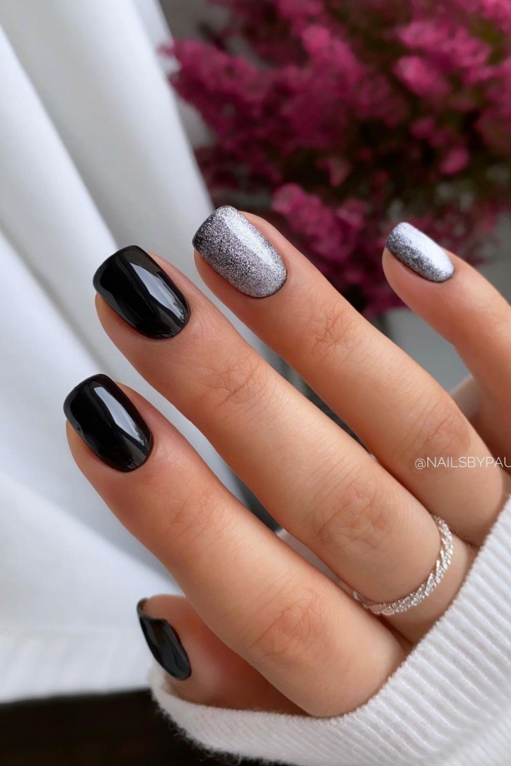 43 Best Black Acrylic Nails Designs in Short square nails for 2021 