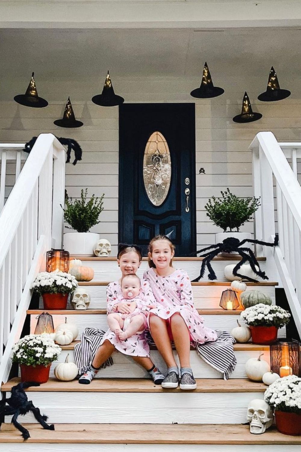 Spooky Halloween Outside Decorations ideas 2021