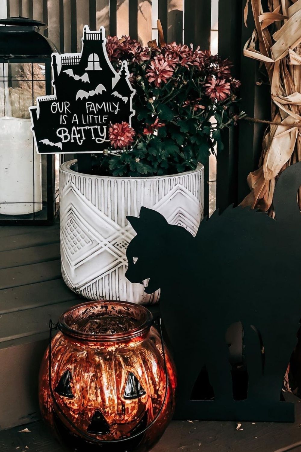 Spooky Halloween Outside Decorations ideas 2021