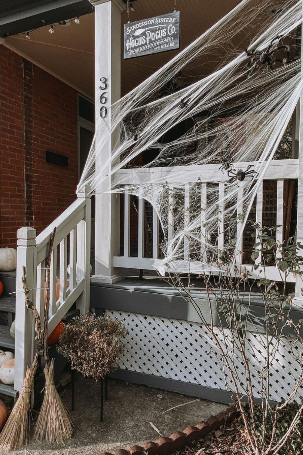 Spooky Halloween Outside Decorations ideas 2021