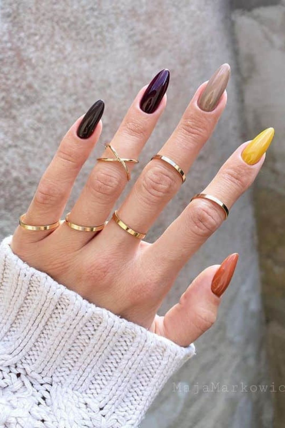 Burgundy nails design | Best winter nail colors 2021 to try