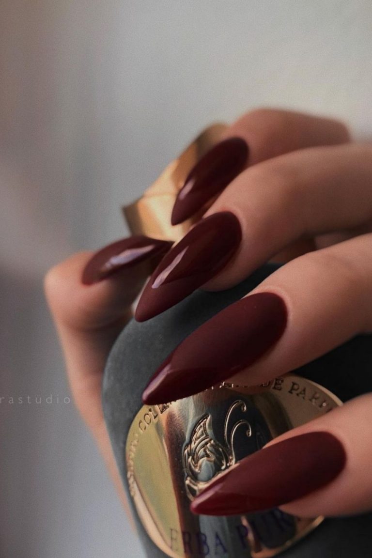 Burgundy nails design | Best winter nail colors 2021 to try - Page 5 of 5 - Mycozylive.com