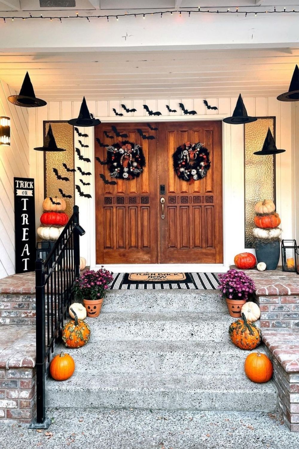 Spooky Halloween Outside Decorations ideas 2021