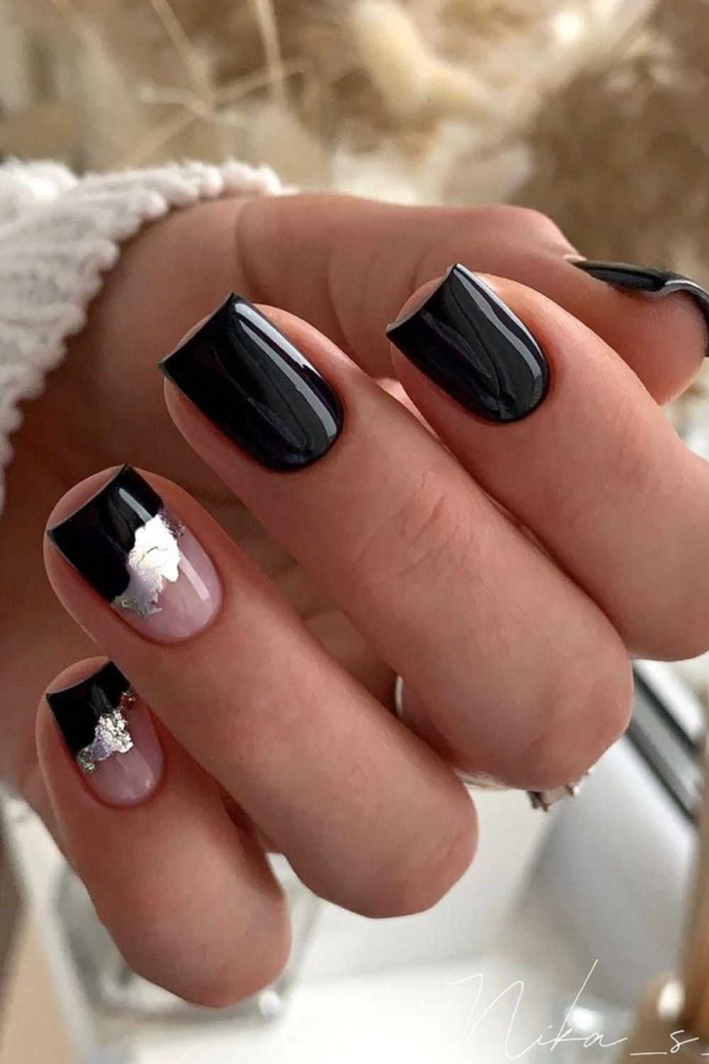 43 Best Black Acrylic Nails Designs in Short square nails for 2021 