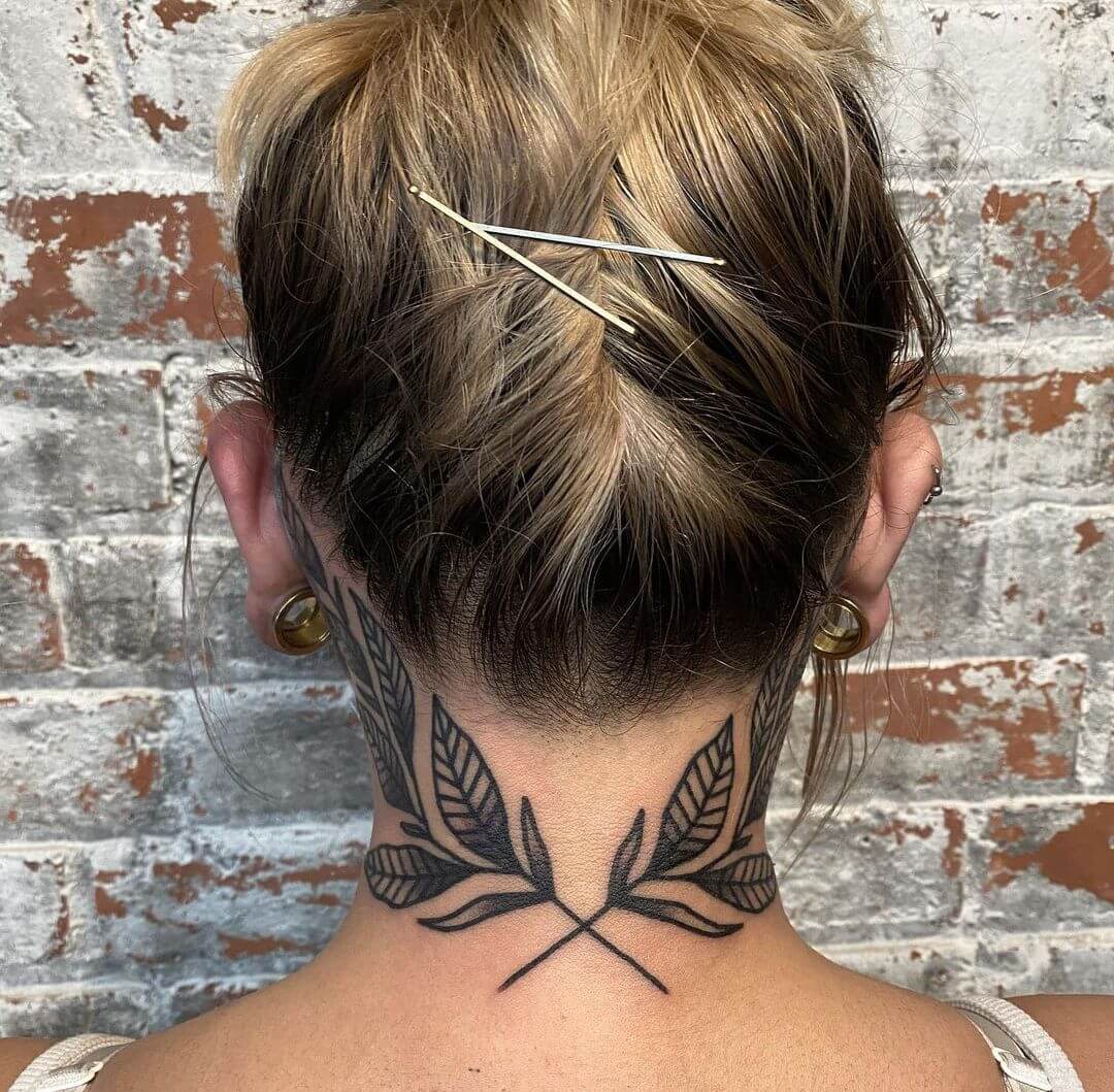 Pretty Neck Tattoos For Women To Be Cool