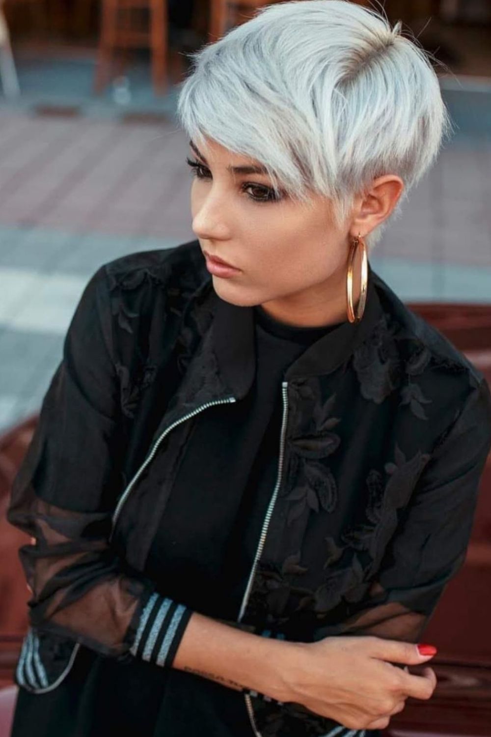 Best short pixie cut and short hairstyle for cool women